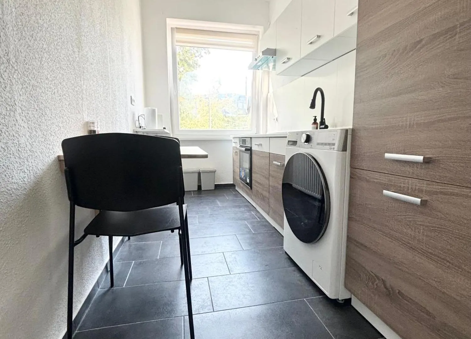 Cozy Apartment In Hannover Central 0*,